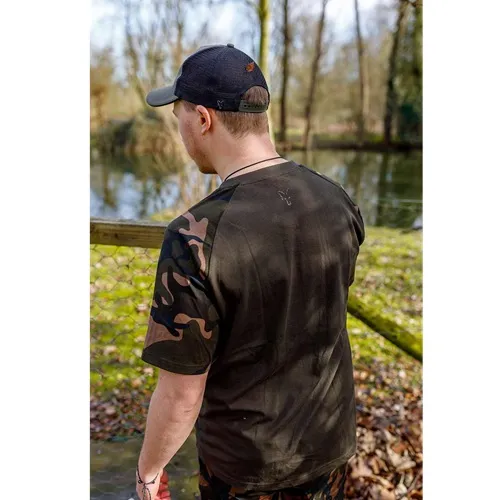 Fox Khaki Camo Outline Print T Shirt Size 2XL.webp