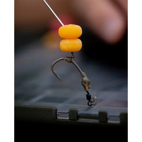Fox Edges Super Wide Gape Inturned Eye Size 4.webp