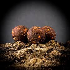 MASSIVE BAITS BOILIES BOLSENA SQUID 18 MM SP002