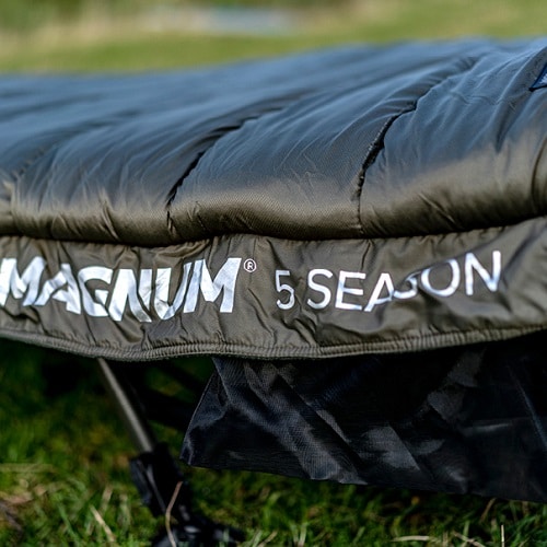 [ACS520041] CARP SPIRIT MAGNUM 5 SEASON SLEEPING BAG ACS520041
