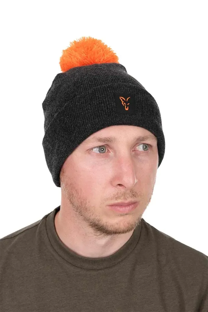 [CHH036] FOX COLLECTION BOBBLE HAT BLACK/ORANGE CHH036